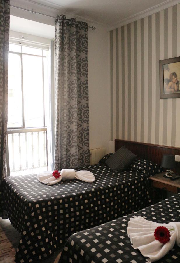 Pension San Isidro Madrid Exterior foto