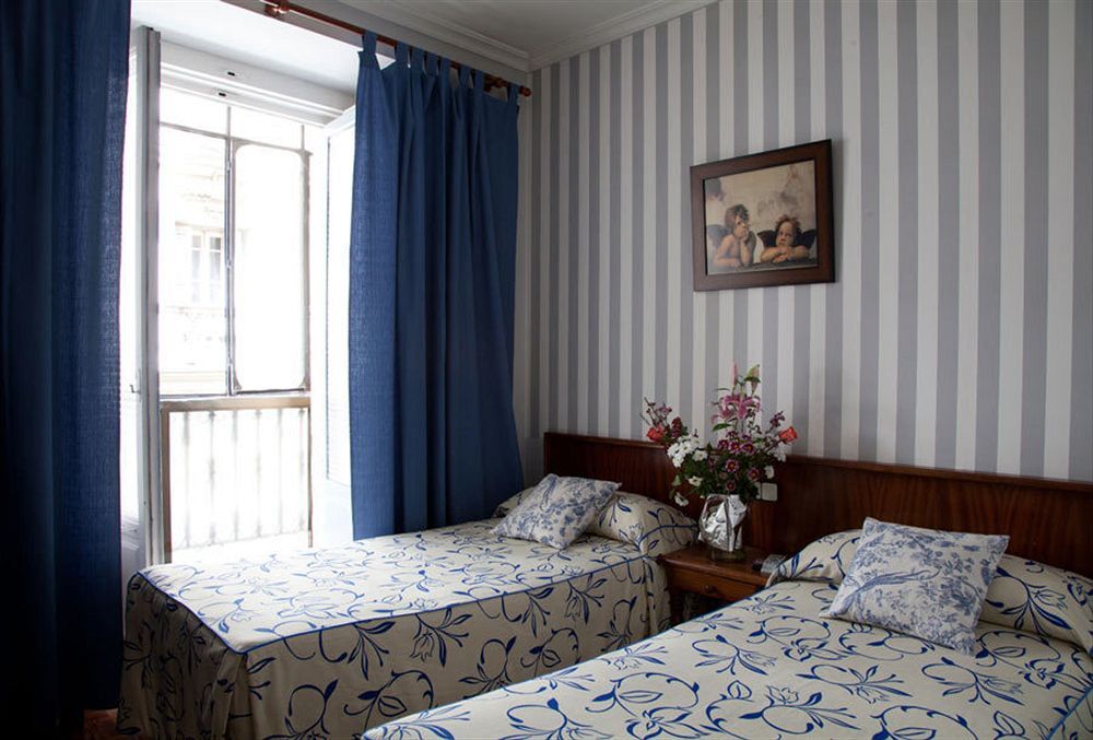 Pension San Isidro Madrid Exterior foto